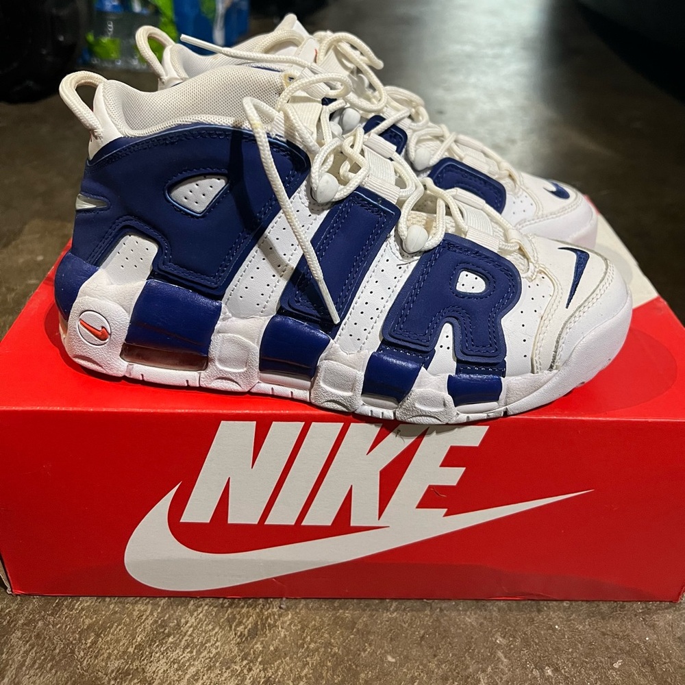 Beautiful limited boy sneaker.